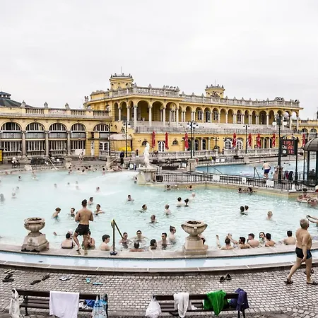 Little New York West Side