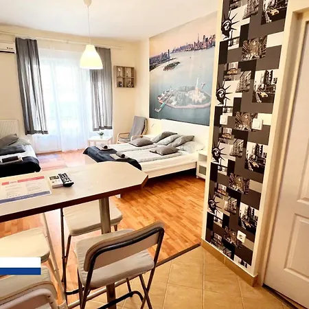 Little New York West Side *