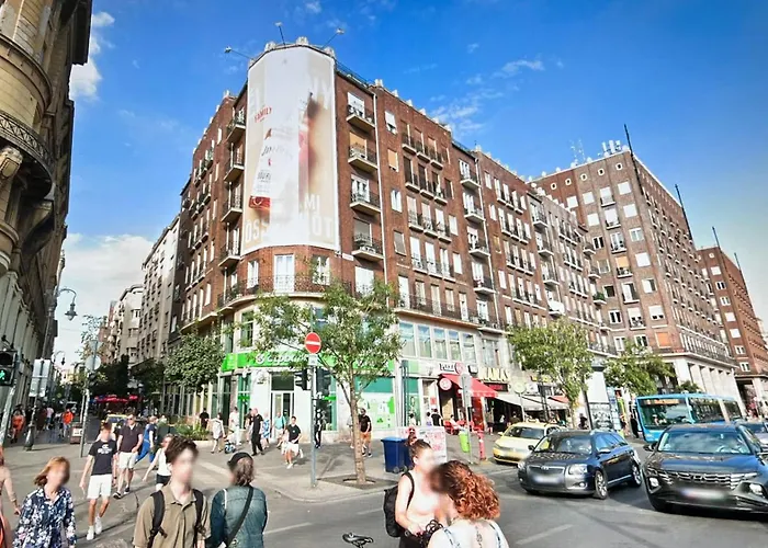 Little New York West Side Apartament